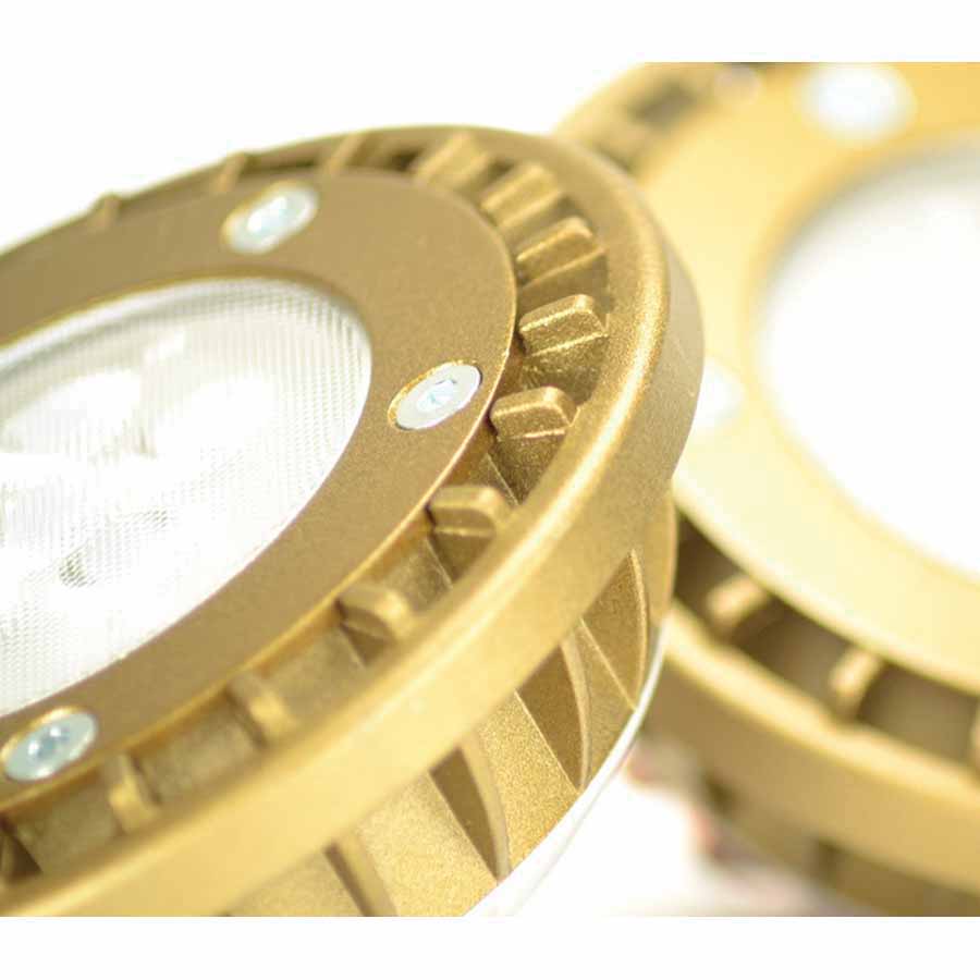 7 W PAR36 82 450 Lumens 2700K LED 32 Degrees Wide Flood Lamp | UNLLED7WCPFL27K