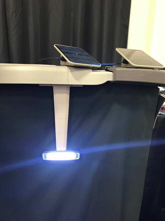 Innovaplas LED Wall Light Solar Powered | 9018