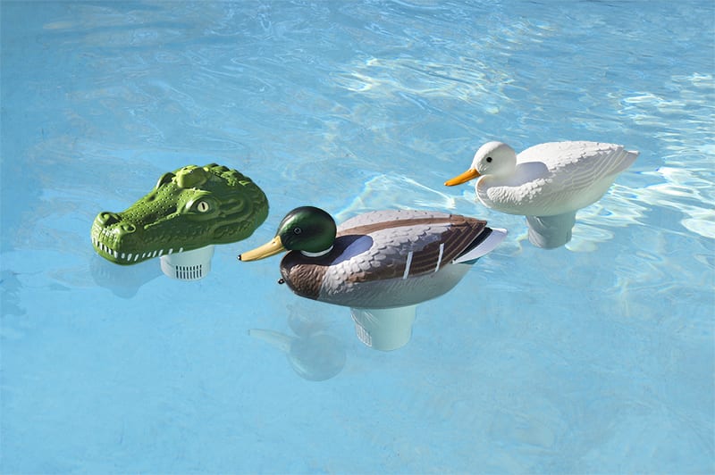 PoolMaster Mallard Duck Floating Chlorine Dispenser, Telescopic Dispenser with Adjustable Chlorine Control Ring, for Use with 1" or 3" Tablets | 32130